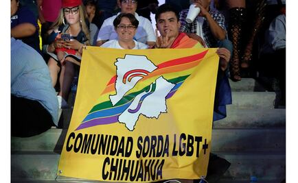 "Sordos, gay y lesbianas, todos somos iguales", dice activista LGBT+