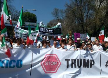 Crónica: Cantan "Cielito Lindo" en marcha contra Trump