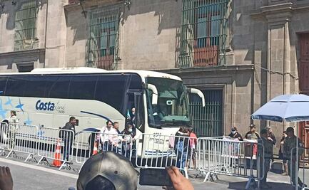 Caso Ayotzinapa: Termina encuentro entre AMLO y padres de normalistas en Palacio Nacional