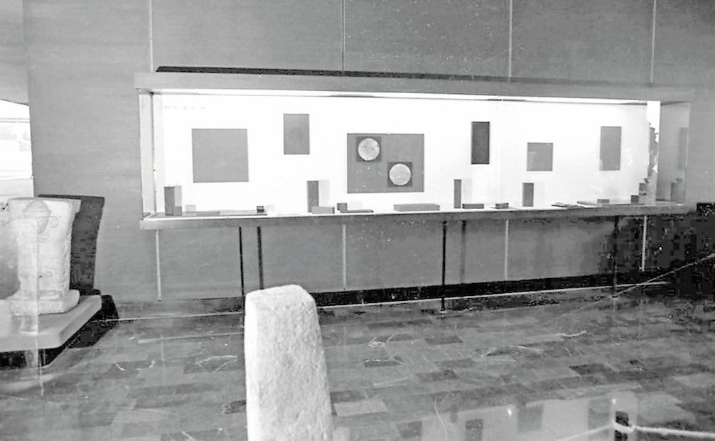 Al ejecutar el hurto, los ladrones fueron cuidadosos y no rompieron los cristales de las vitrinas. Foto: Hemeroteca / EL UNIVERSAL