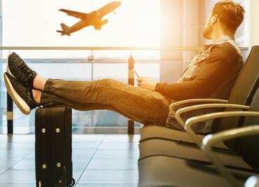 ¿Por qué no deberías usar el WiFi en los aeropuertos?