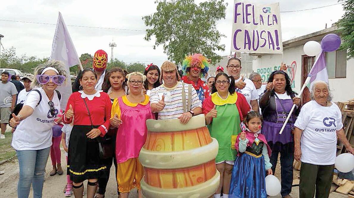 El Chavo tricolor desata polémica en Tamaulipas