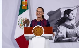Sheinbaum desestima denuncia del PAN contra AMLO en Corte Penal Internacional; "a lo mejor quieren expiar sus culpas", expresa