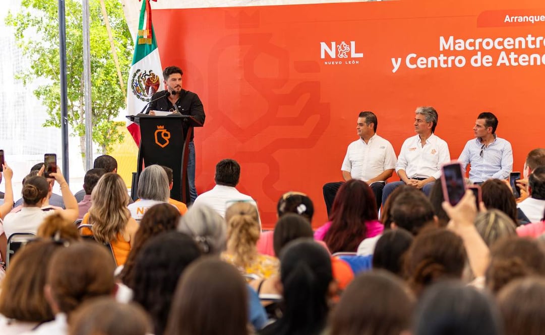 Samuel García inaugura Macrocentro Comunitario en Allende, Nuevo León; ofrece servicios sociales, educativos y culturales.
Foto: Especial.
