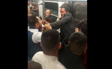 VIDEO.“¡Tengo Sida!”, hombre le escupe a otro durante pelea en Metro de la CDMX