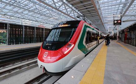 ¡Otra vez el Tren Interurbano! Reportan fallas eléctricas en tramo Santa Fe-Zinacantepec; usuarios quedan varados por más de 30 minutos