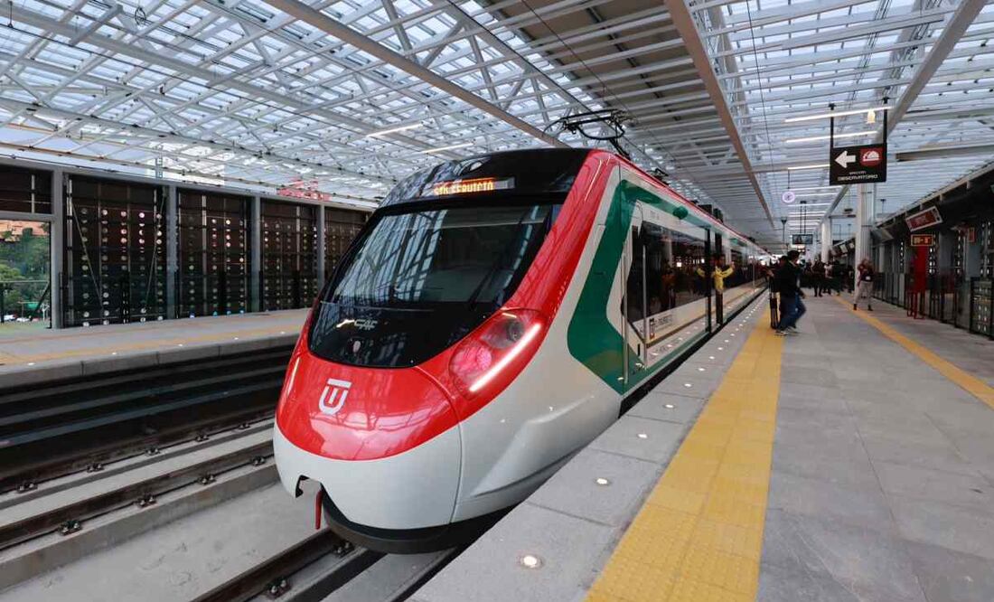 Reportan fallas eléctricas en el tramo Santa Fe-Zinacantepec del Tren Interurbano. Foto: Eduardo Alarcón