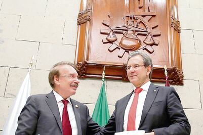 Esteban Moctezuma reconoce labor del IPN