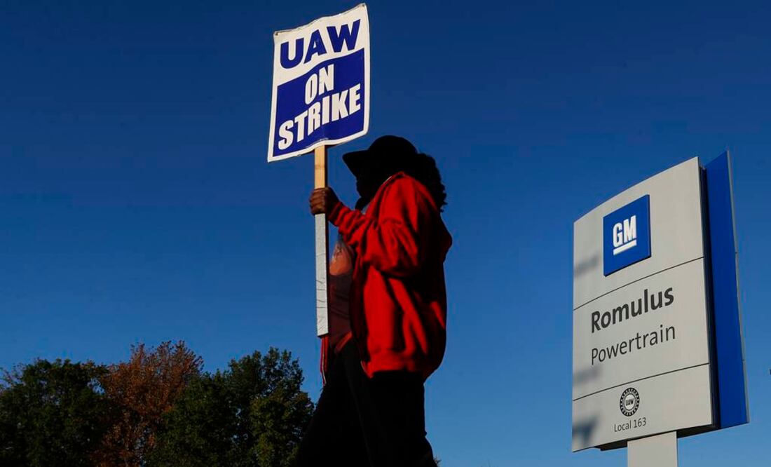 Un conflicto social prolongado podría tener consecuencias políticas para Biden, cuya gestión de la economía recibe críticase, en particular debido a la persistente inflación. Foto: AP