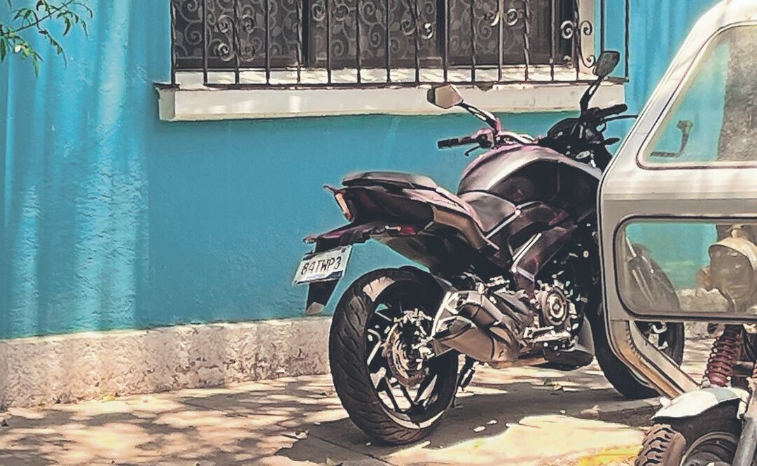 Se prevé agilizar la regulación de motos, luego de que el sicario que mató a los dos colaboradores escapó en uno de estos vehículos. Foto: de Rafael García. El Universal