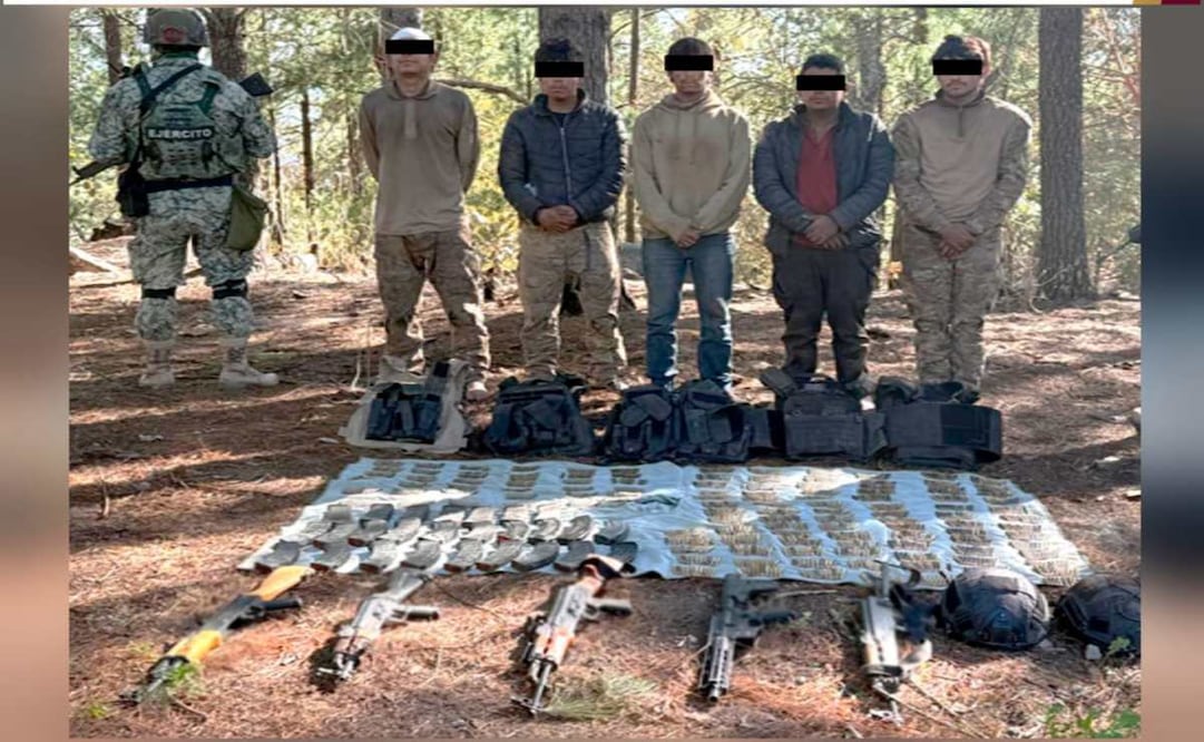 Ejército repele ataque de grupo armado en Badiraguato, Sinaloa; hay 5 detenidos con arsenal y lanzagranadas.
Foto: Especial.