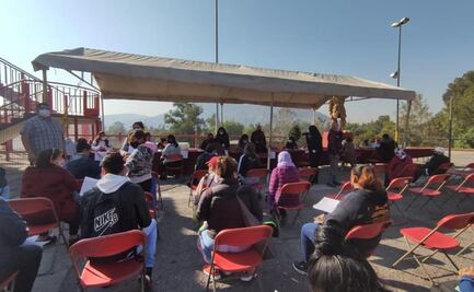 Entregan segundo pago para renta a damnificados del Chiquihuite