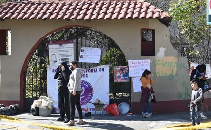Feministas toman edificio de Fiscalía Especializada contra la Corrupción en Edomex
