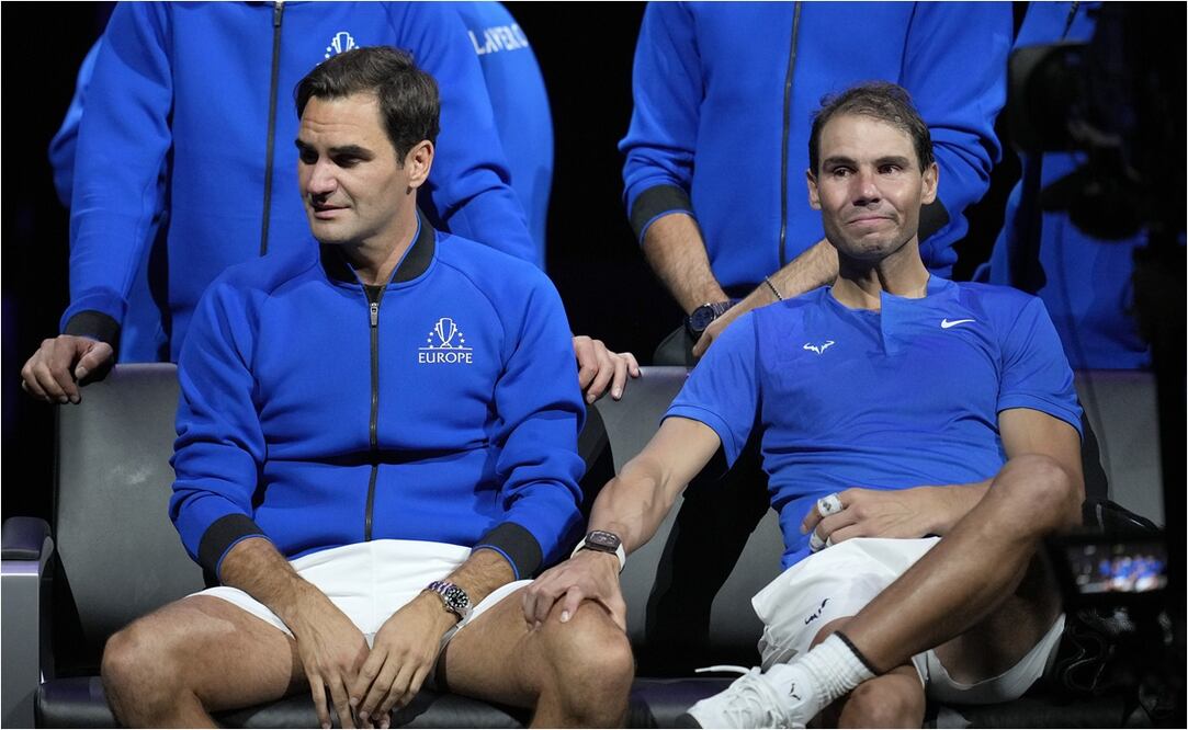 Roger Federer y Rafael Nadal en el retiro del suizo. FOTO: AP