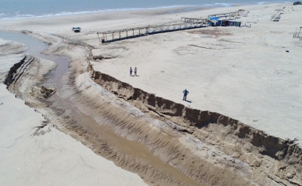 Tras paso de “Kay”, se abrieron impresionantes grietas en el Golfo de Santa Clara