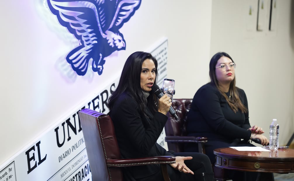 Paola Rojas responde las preguntas de los suscriptores. | Foto: Carlos Mejía.