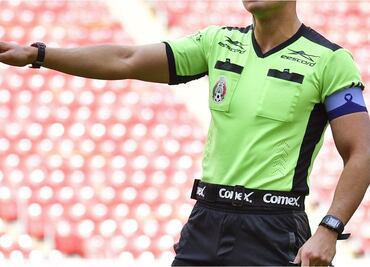 Los árbitros mexicanos, ¿al mando de un prepotente?