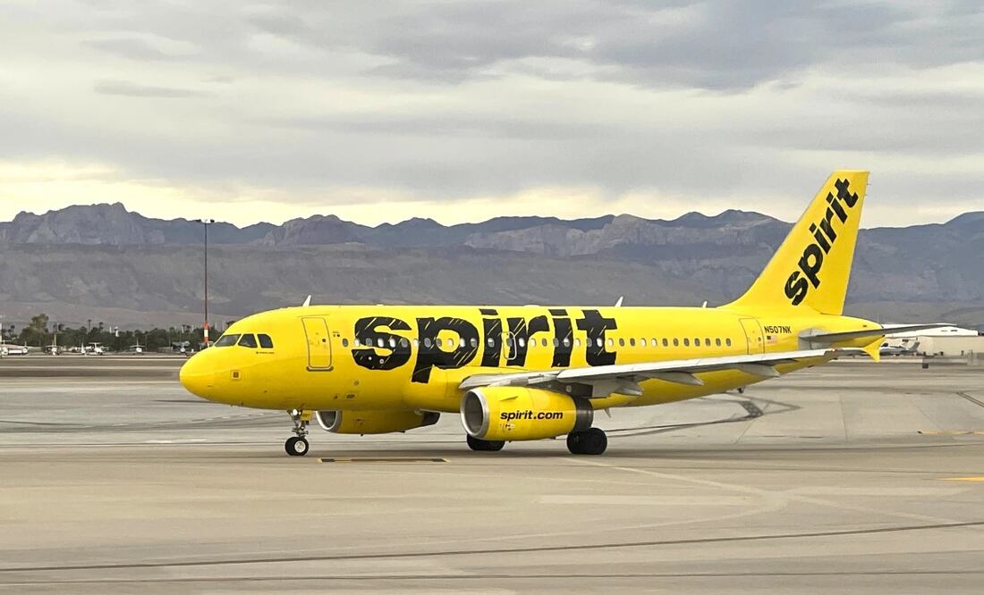Un avión de Spirit Airlines, en el Aeropuerto McCarran de Las Vegas. FOTO: AP