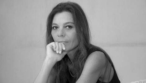 “Somos esclavos de la lengua en que nacimos”: Mariana Travacio