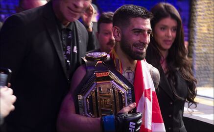 Ilia Topuria se proclama campeón de la UFC tras un brutal KO a Alexander Volkanovski
