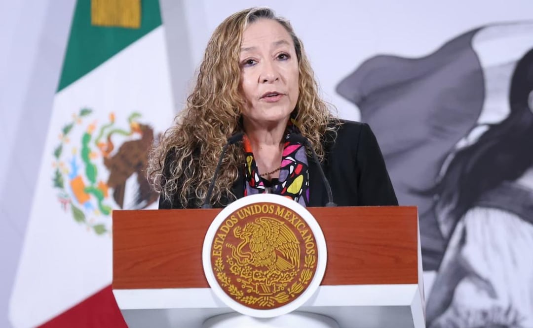 Ingrid Gómez Saracibar, subsecretaría del Derecho a una Vida Libre de Violencias de la Secretaría de las Mujeres durante la conferencia de prensa de la presidenta Claudia Sheinbaum (24/03/2026). Foto: Luis Camacho / EL UNIVERSAL