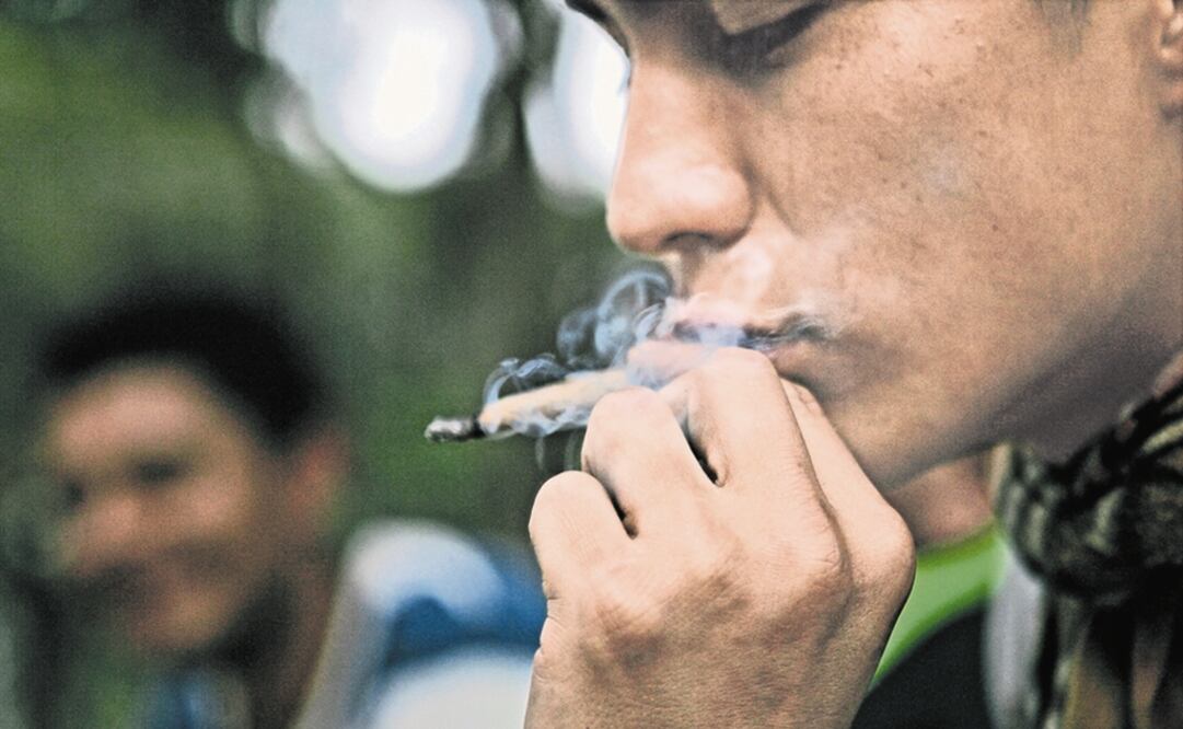 Investigadores dijeron que los resultados sugirieron que si se eliminara el consumo de cannabis, habría 400 mil casos menos de depresión en personas de 18 a 34 años en EU. Foto: Archivo