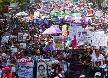 Sheinbaum llama a realizar marchas pacíficas en la CDMX este 8 de marzo