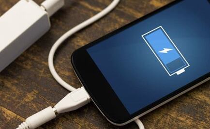 ¿Cuánta energía consume un celular cargado toda la noche?