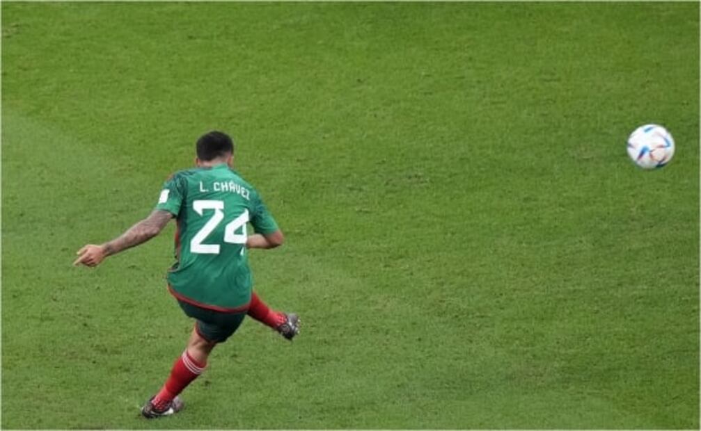 Gol de Luis Chávez, nominado al mejor tanto de la Copa del Mundo