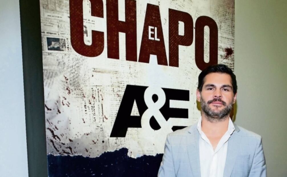 Marco de la O batalló con el acento argentino en película de terror