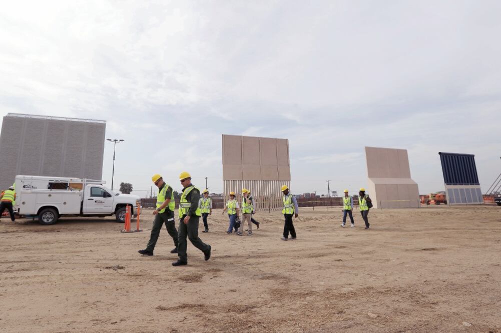 Construir muros y barreras entre Estados Unidos y México no es una solución para combatir el consumo de drogas, dijo la Arquidiócesis (ARCHIVO ELUNIVERSAL)