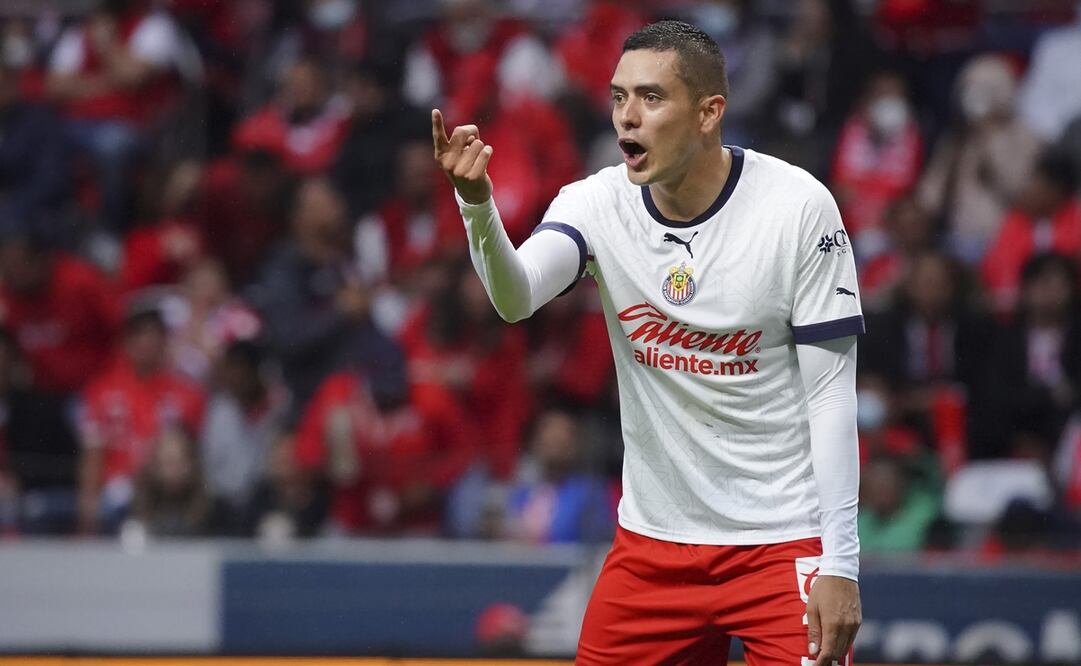 Sergio Flores defendiendo la camiseta del Guadalajara / Foto: Imago7