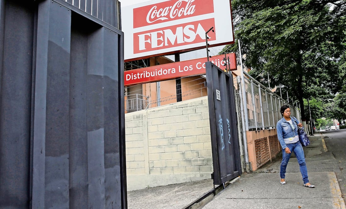 “Estamos tomando todas las medidas adecuadas para garantizar que no queden riesgos”, dijo Ian Craig, director general de Coca-Cola Femsa. Foto: Archivo / EL UNIVERSAL