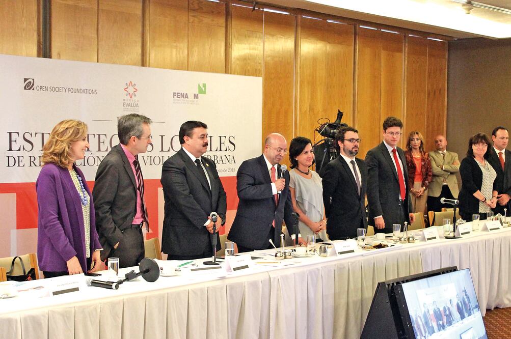 El comisionado Nacional de Seguridad, Renato Sales, encabezó la clausura del Foro Estrategias Locales de Reducción de la Violencia Urbana (ESPECIAL)