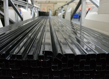 Tesla, Paramount y Hitachi impulsarán crecimiento de industria del aluminio en México