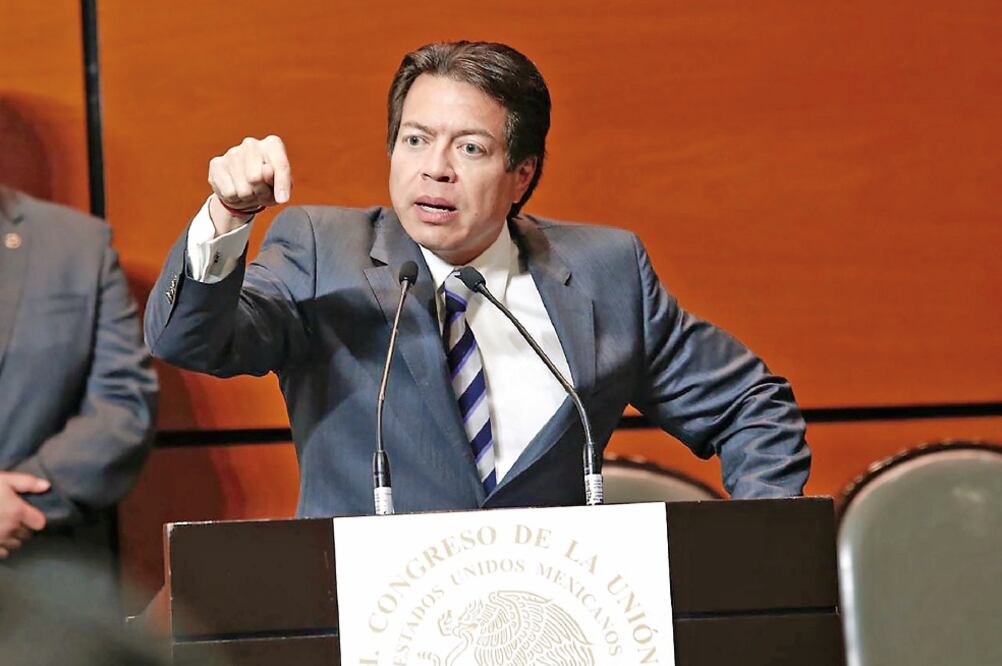 El senador Mario Delgado informó en su cuenta de Twitter que vienen más gasolinazos el 4 y 11 de febrero (IMAGEN TOMADA DE TWITTER)