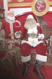 Santa deja el trineo y navega por la web