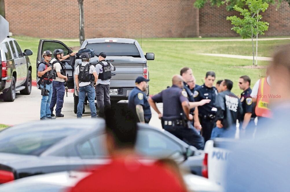 Operativo. Las autoridades de McAllen, Texas, informaron que no hubo disparos al interior de la Plaza Mall, donde ayer fue frustrado un intento de robo. (ESPECIAL)