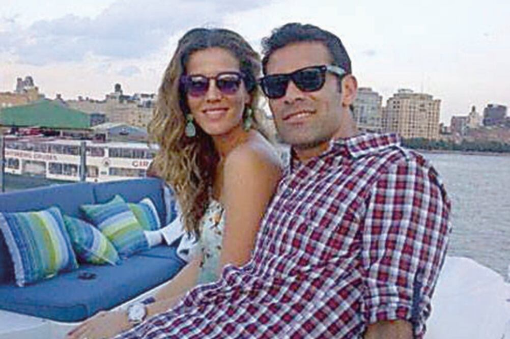 La pareja se casó a principios de 2011 en Puerto Vallarta, luego de cuatro años de vivir juntos (ARCHIVO EL UNIVERSAL)