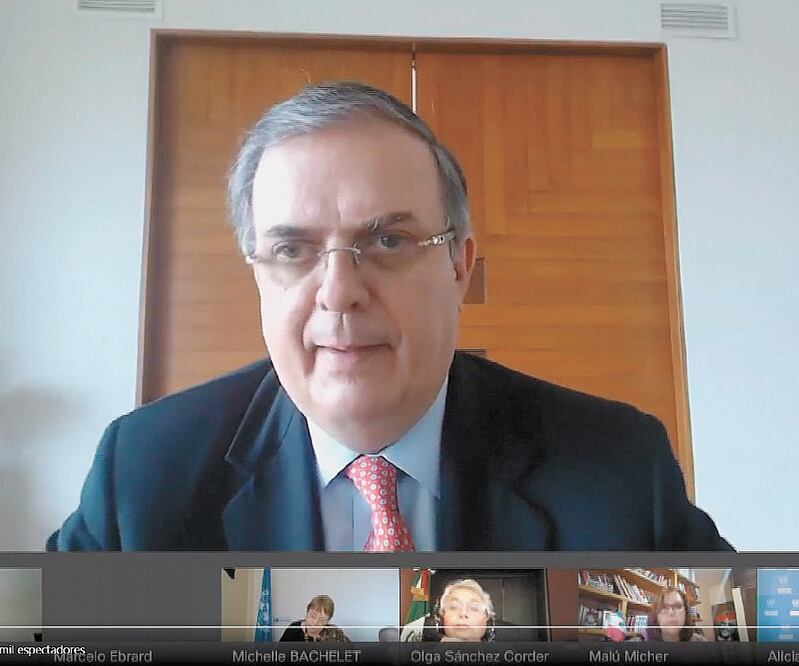 El canciller Marcelo Ebrard participó en el conversatorio Derechos humanos de las mujeres: Retos ante el Covid-19, organizado por el Senado. Foto: TOMADA DE VIDEO