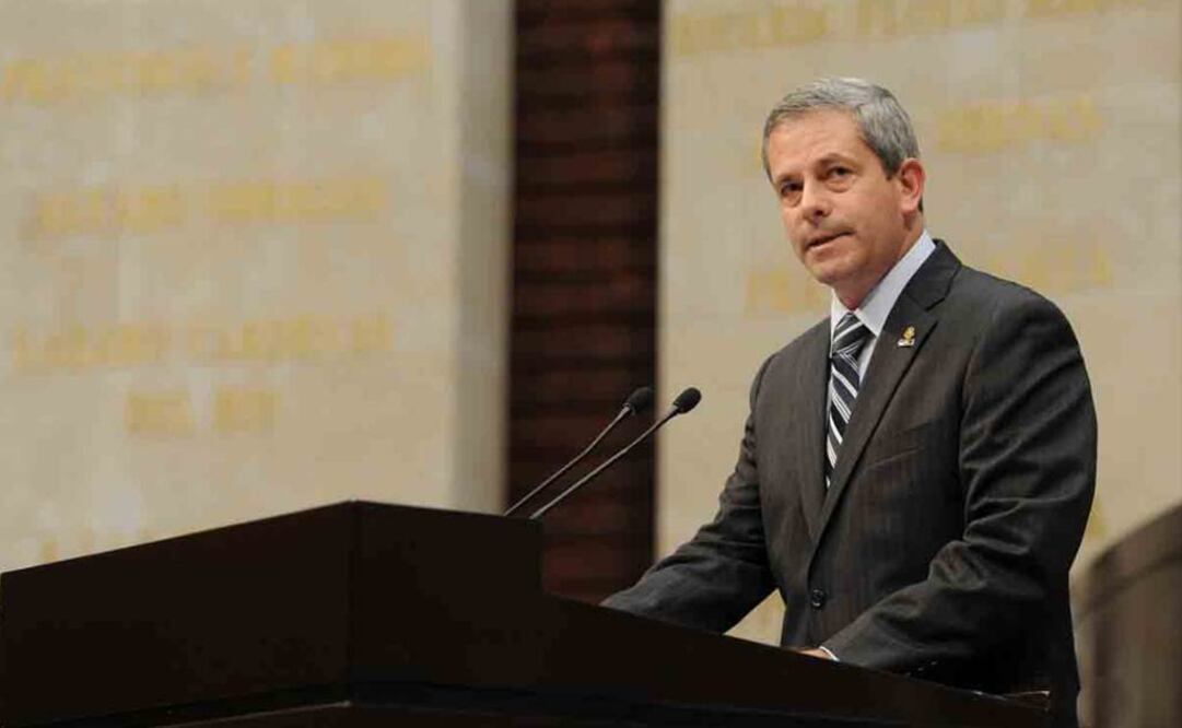El coordinador del PAN en la Cámara de Diputados, Marcelo Torres Cofiño, lamentó y reprobó la actuación de los servidores públicos encargados de la custodia de Joaquín Guzmán Loera  Foto: Especial