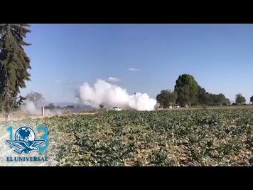 Fuga de gas en ducto de Pemex provoca cierre de autopista en Puebla