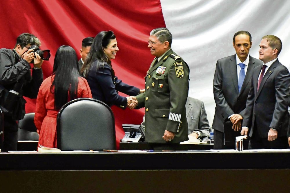 El general Luis Cresencio Sandoval, titular de la Sedena, agradeció a la Camara de Diputados a nombre del Ejército, la Fuerza Aérea y la Guardia Nacional el reconocimiento al Heroco Colegio Militar. Foto: Mario Jasso | Cuartoscuro