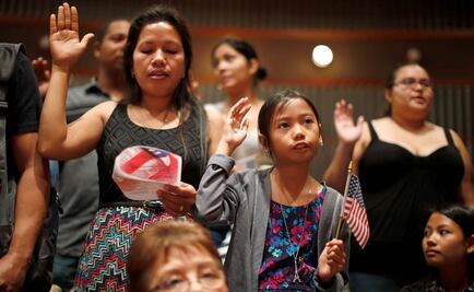 Mayoría en EU apoya estatus legal para migrantes: sondeo