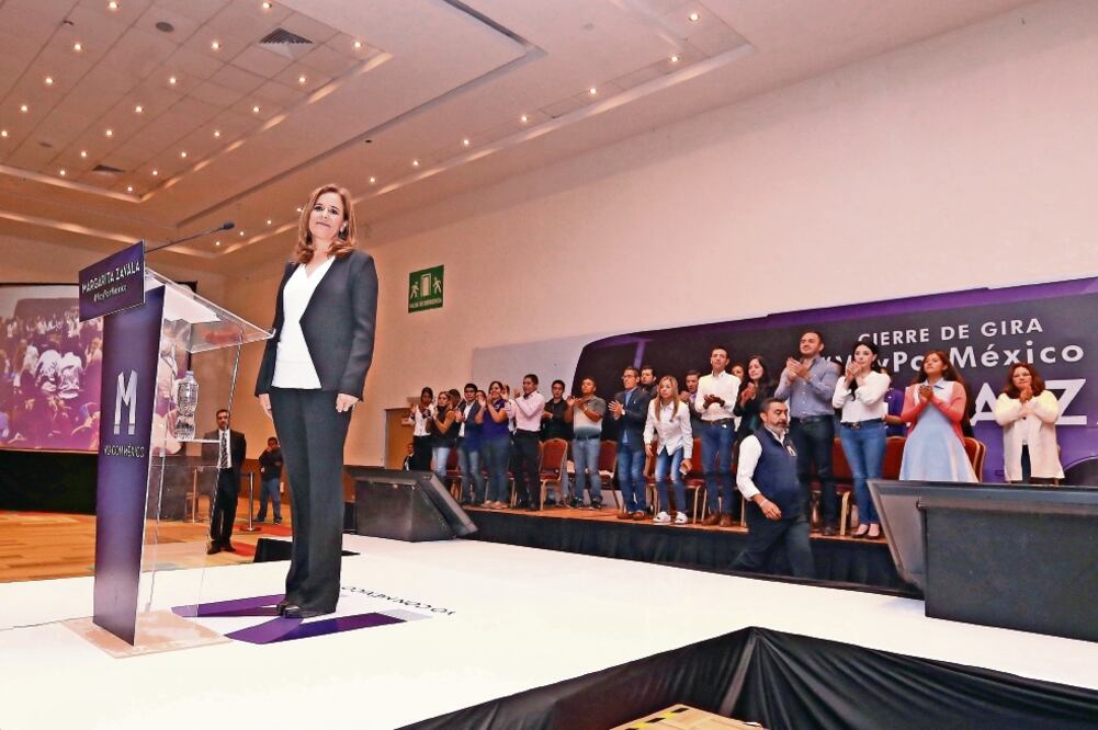 Margarita Zavala agradeció los consejos y propuestas que le externó la población en su gira (ESPECIAL)