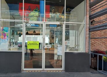 Por adeudos de pagos, cortan agua al centro comercial La Cúspide en Naucalpan