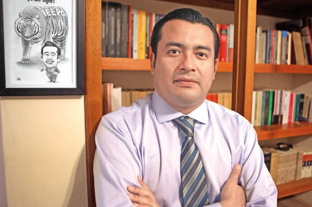 “Se les informará (a los funcionarios) que están en una irregularidad y que se les iniciará un procedimiento porque están cobrando sin trabajar” Moisés Robles, Director del Instituto Estatal de Educación Pública de Oaxaca (VALENTE ROSAS. EL UNIVERSAL)