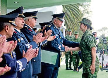 Sedena hace homenaje a medallistas 