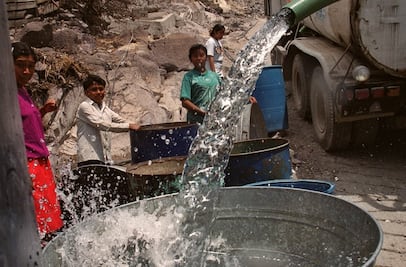 Restablecido, más de 90 por ciento del suministro de agua en Xochimilco tras sismo