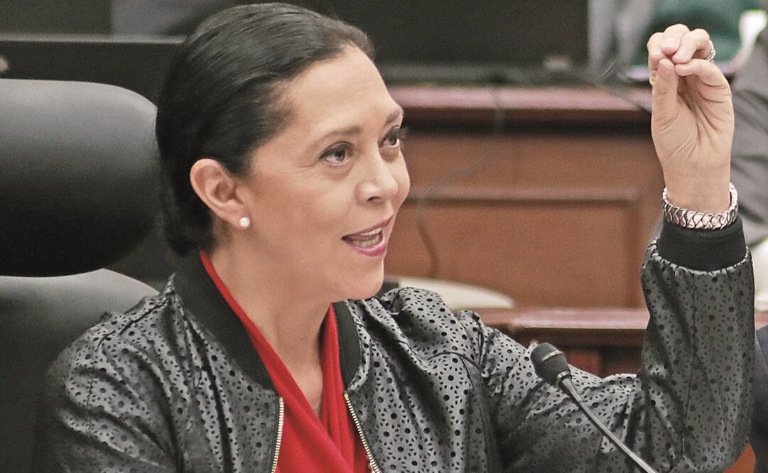 Mensaje. La consejera Adriana Favela destacó que el INE da un mensaje de que la crítica se vale, pero no la violencia de género.